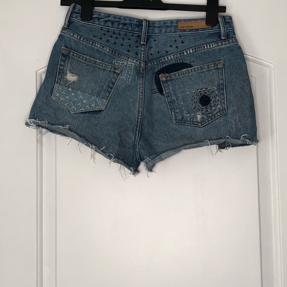 Grlfrnd ‘Cindy’ High Rise Jean Shorts, Sz 28 - Picture 2 of 7